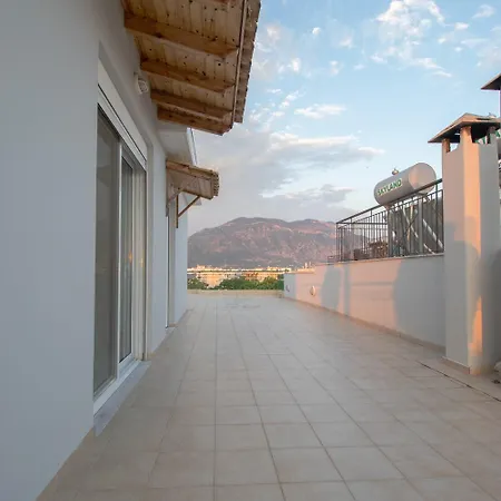 Апартаменты Skyview Loft Каламата
